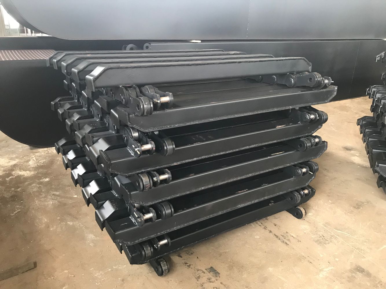 Excavator Undercarriage Parts and Accessories