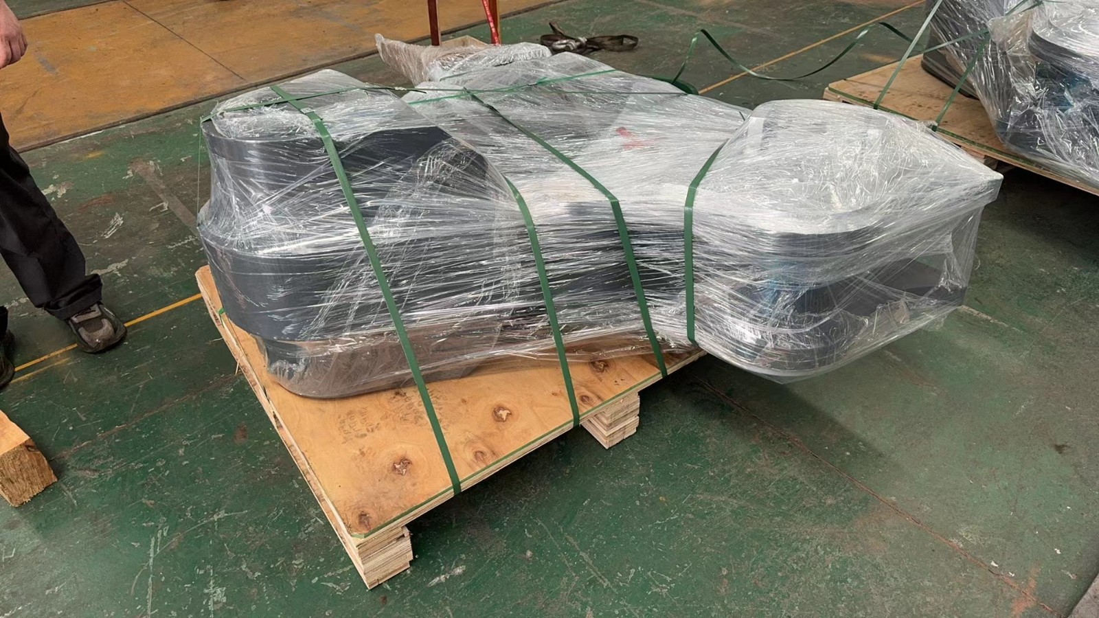 A Batch of Rock Boom and Ripper Arm Spare Parts was Supplied