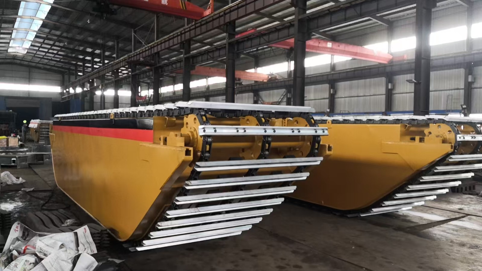 SUNTON Swamp Excavator Pontoon Undercarriages  to Caterpillar CAT320CL supplied 